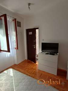 Pešačka zona - Garsonjera